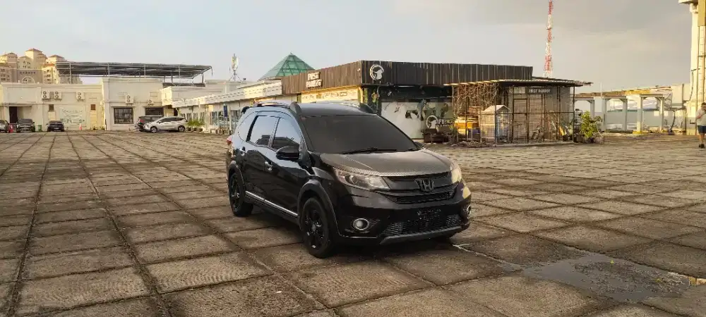 Honda BR-V E CVT 1.5 matic promo tdp 10% 2016