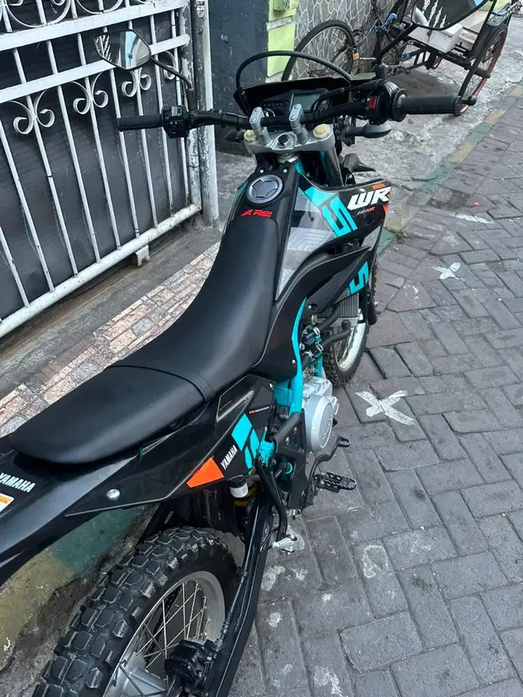 Yamaha WR155 black 2024