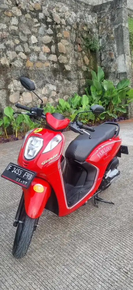 HONDA GENIO RED