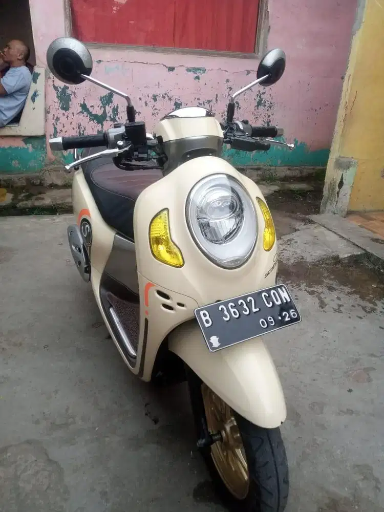 JUAL MOTOR HONDA SCOOPY 2021