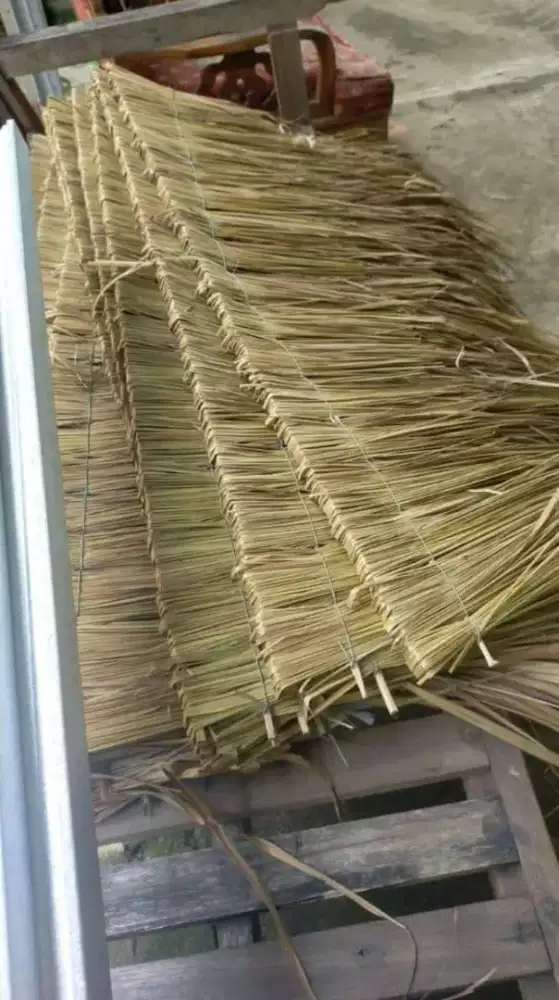 Jual atap ilalang dan kitai