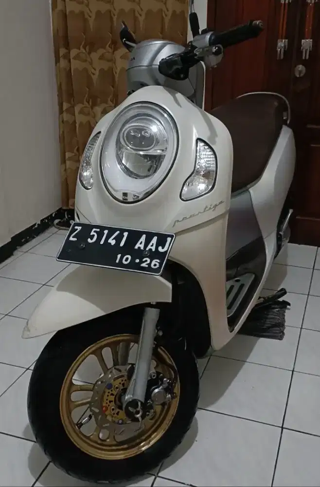 SCOOPY TAHUN 2021