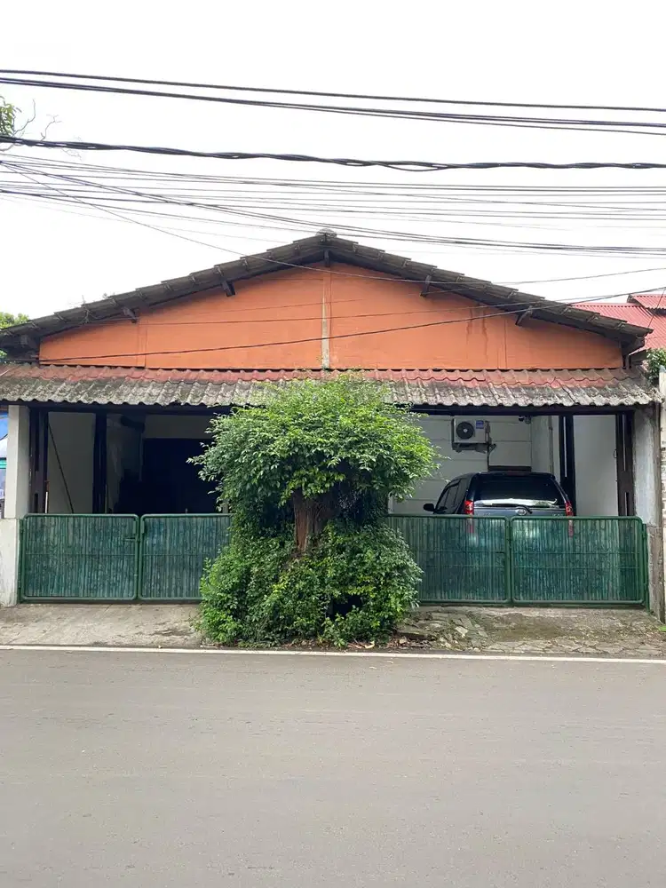 Rumah Strategis di Pamulang Villa