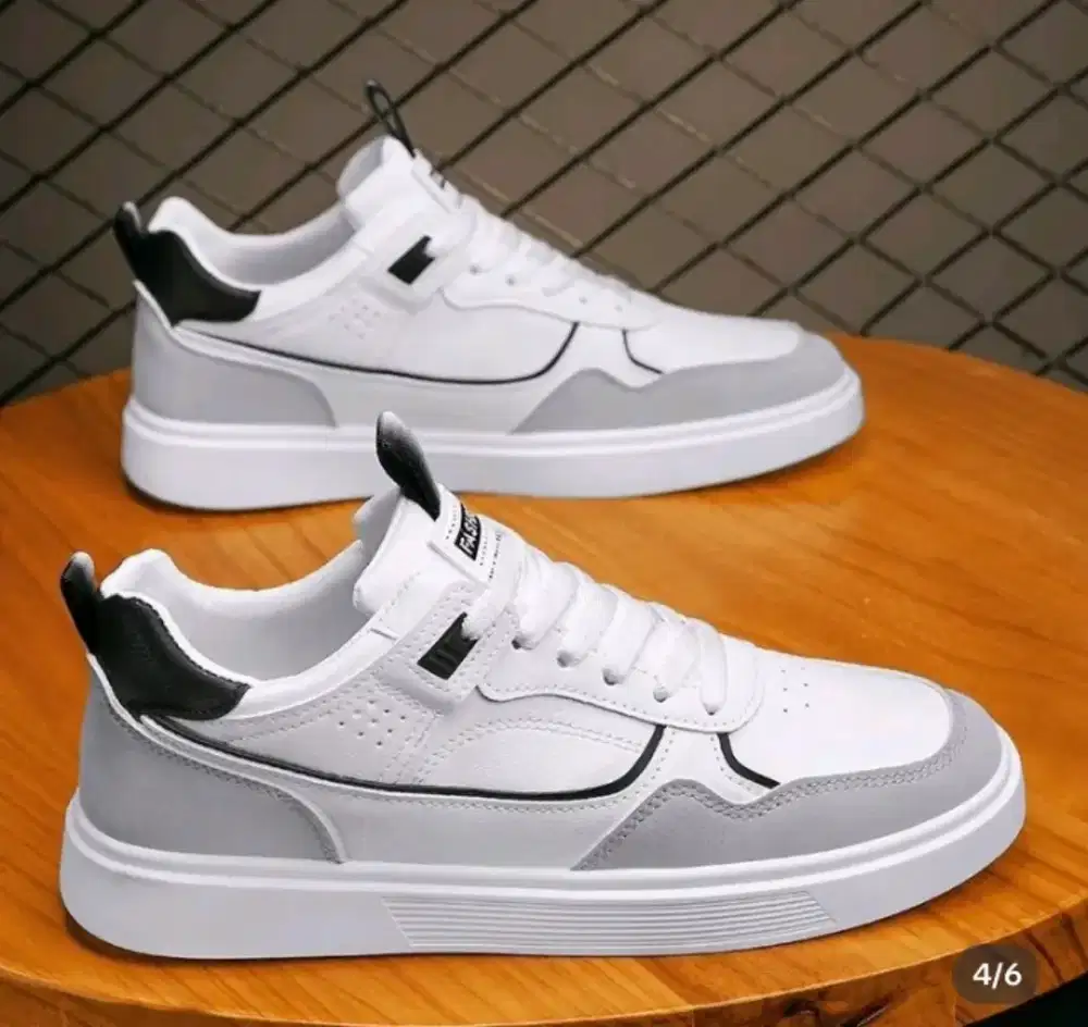 Sepatu fashion snaker