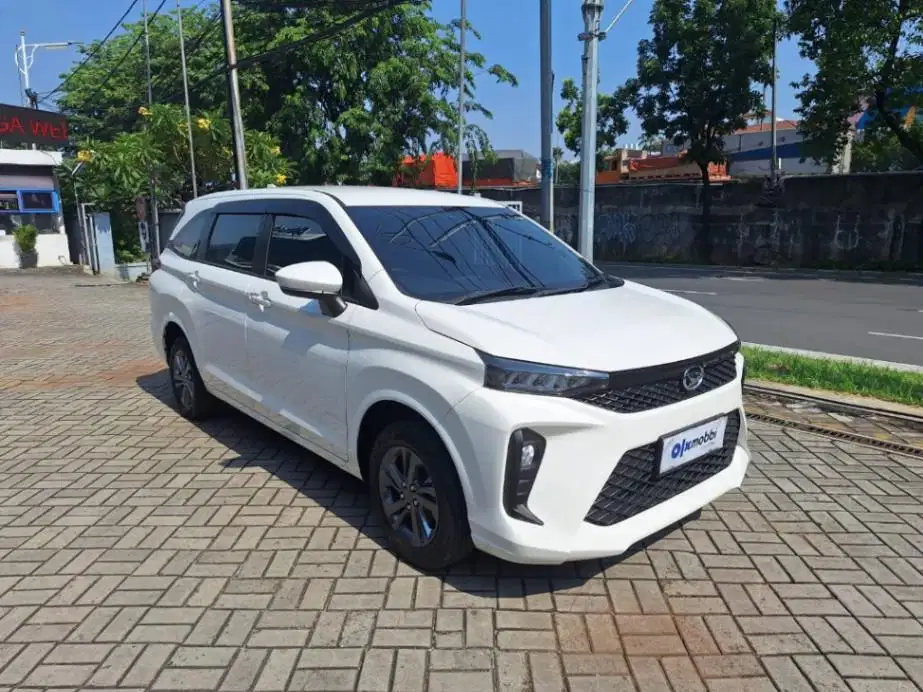 LOW DP Daihatsu Xenia 1.3 R Bensin-AT 2024 PIO