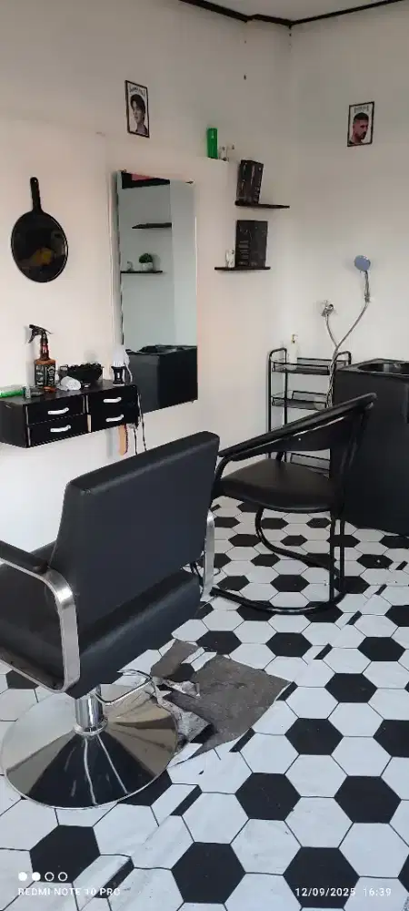 over / jual usaha Perlengkapan barbershop