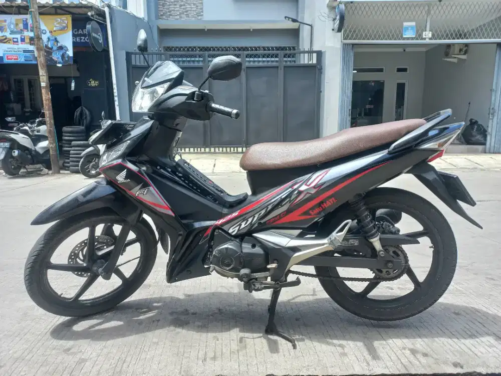 Di jual honda supra x 125 thn2016, surat2 komplit