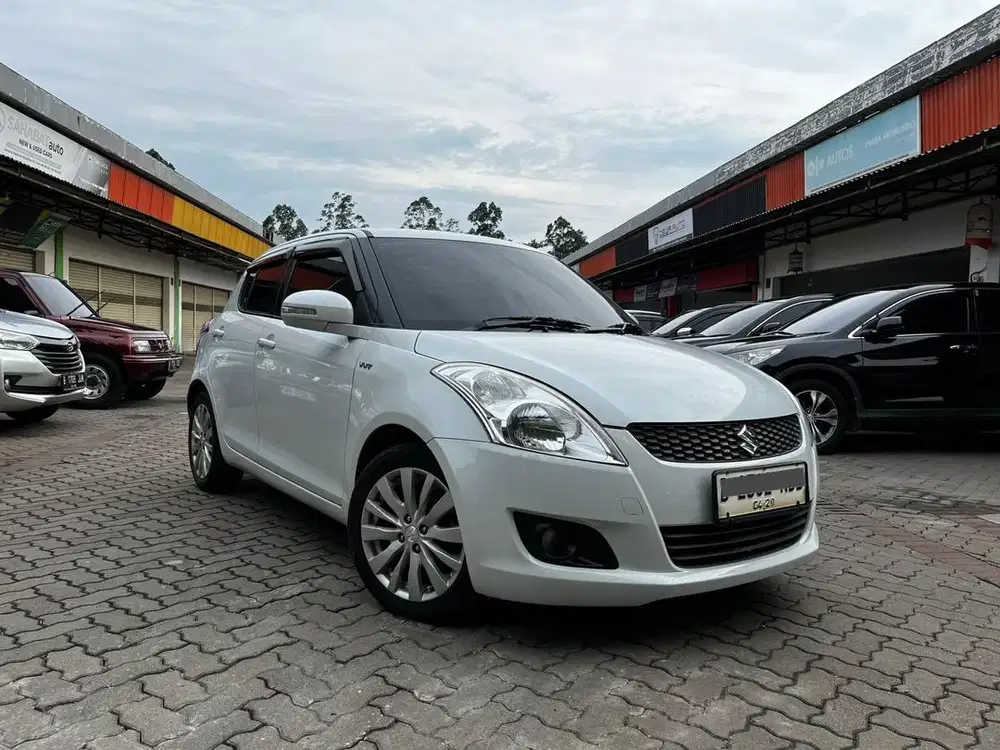 5JT SWIFT GX AT 2014 WHITE EDITION RARE !!
