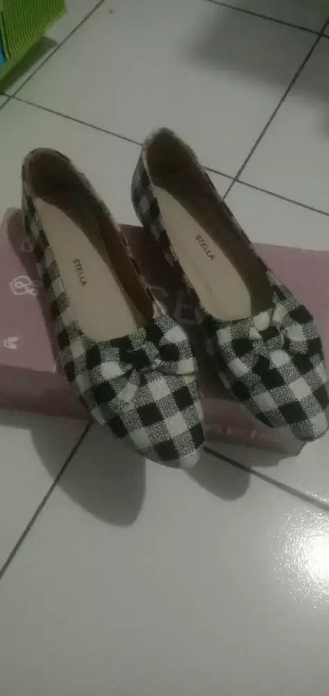 Sepatu wanita Seis Stella