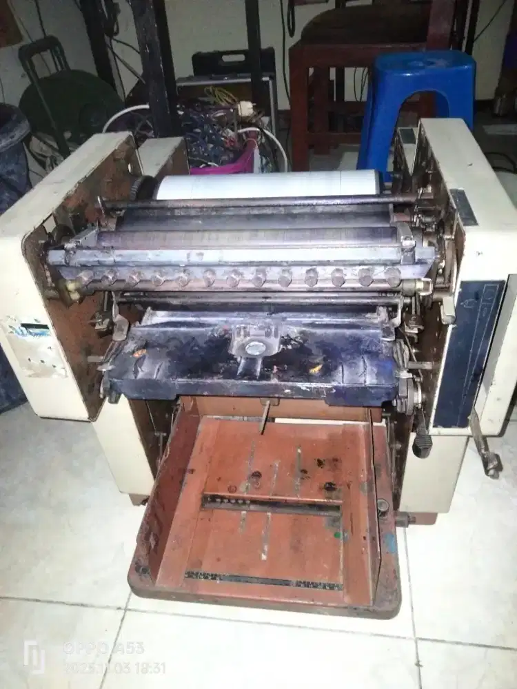 Dijual mesin offset ROTO made in germany