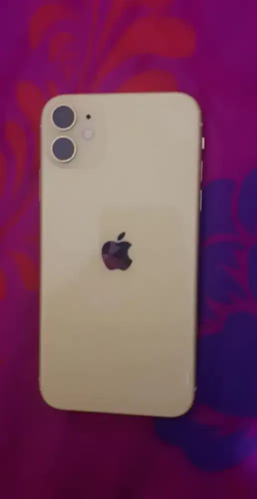 Iphone 11  matot