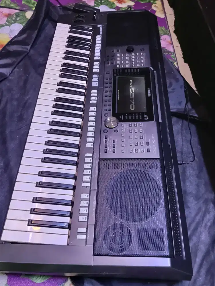 Keyboard Yamaha psr s970