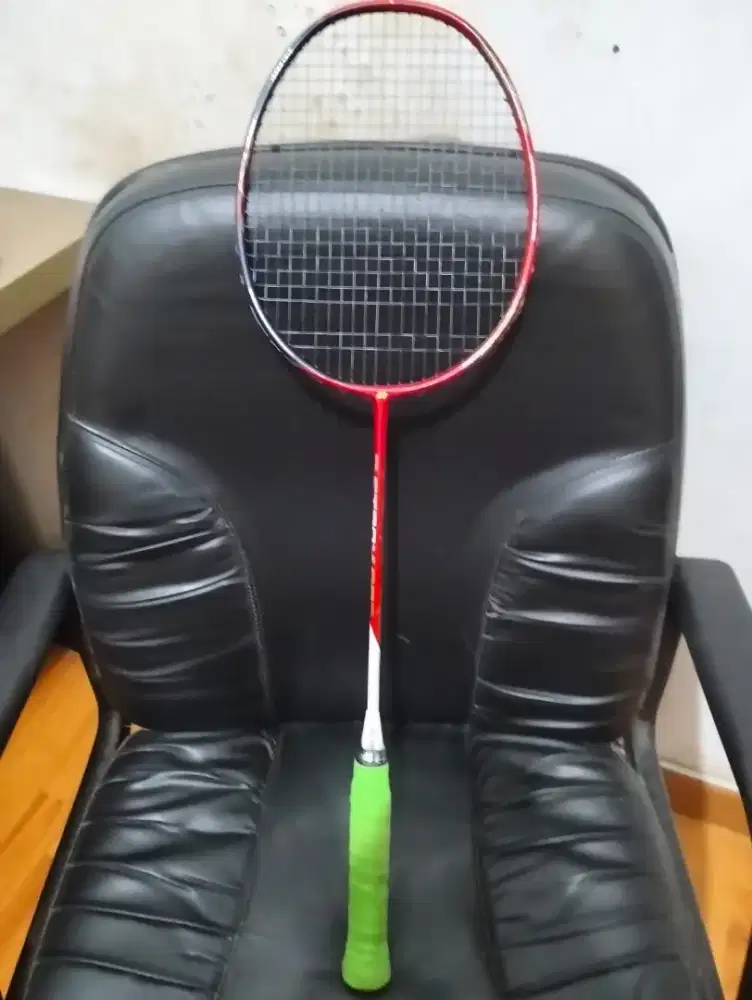 YONEX ASTROX 88D DOMINATE