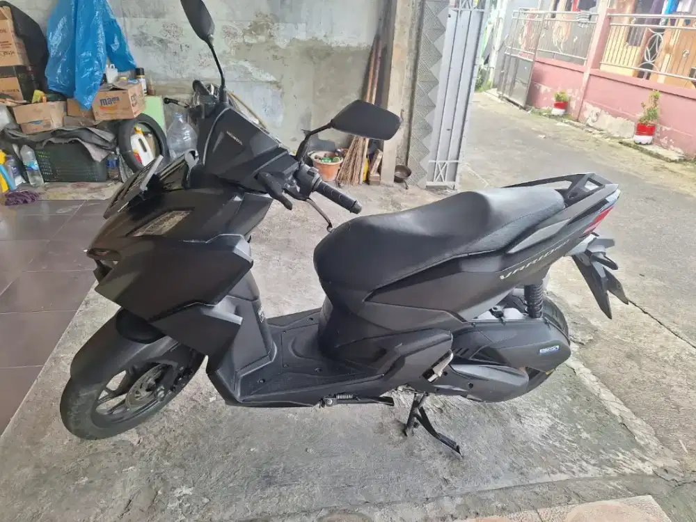 Jual Cepat Honda Vario 160 Kaylles – Mulus, Pribadi Bukan Shorum!