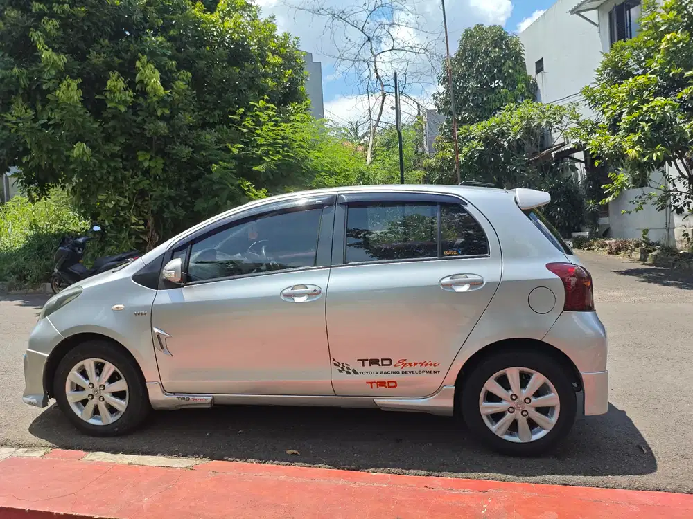 Toyota Yaris 2012 Bensin Facelift (Upgrade TRD)