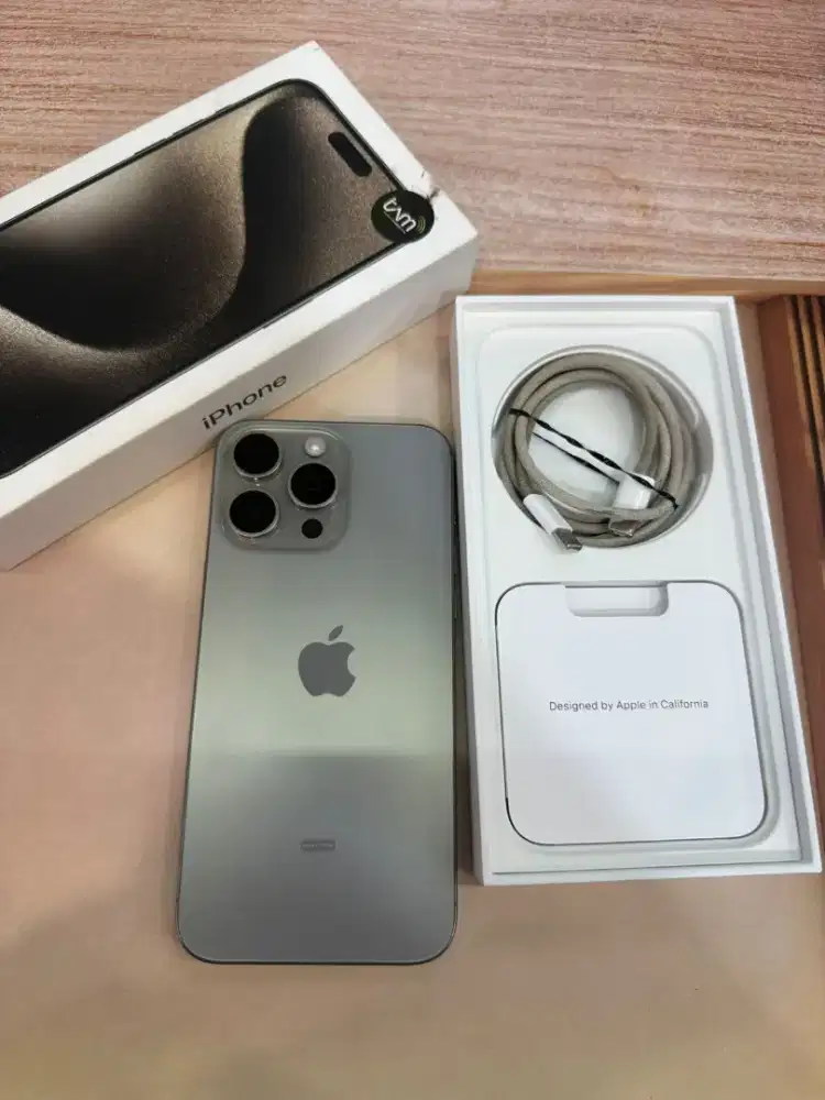 Apple iPhone 15 Pro Max 1TB Eks iBox Lengkap Natural
