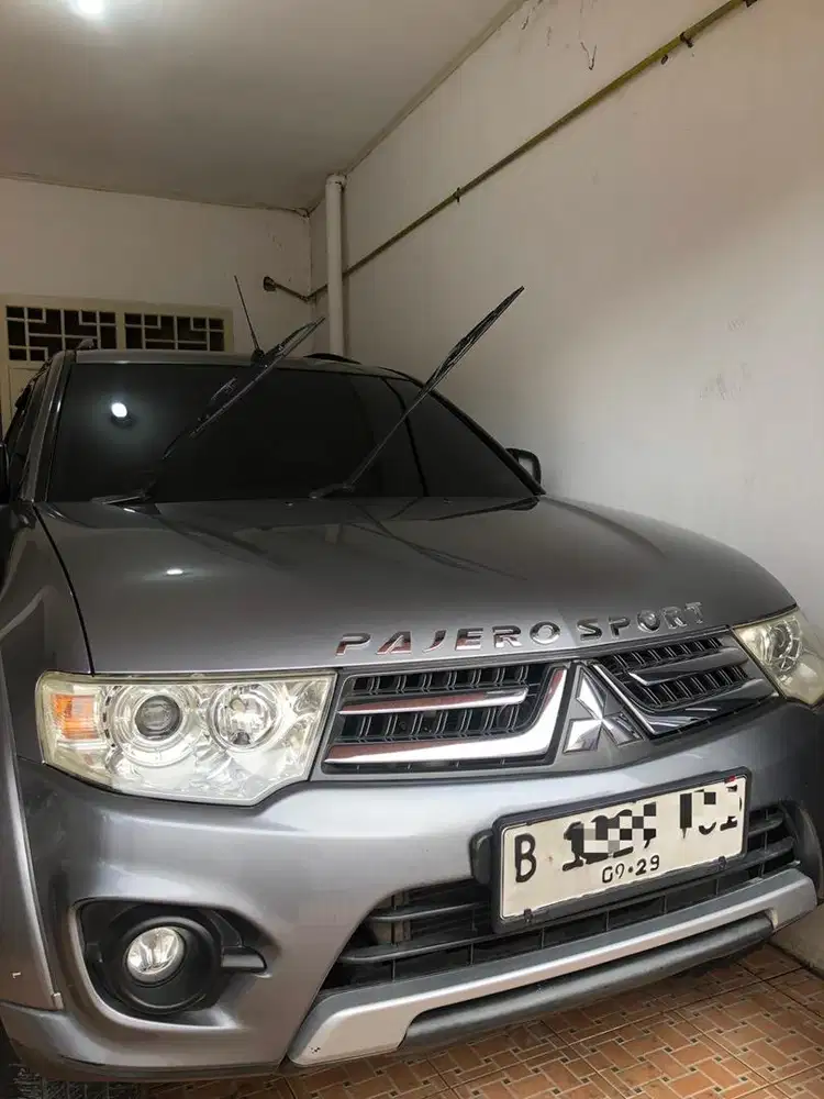 Jual cepat Pajero Exceed full original