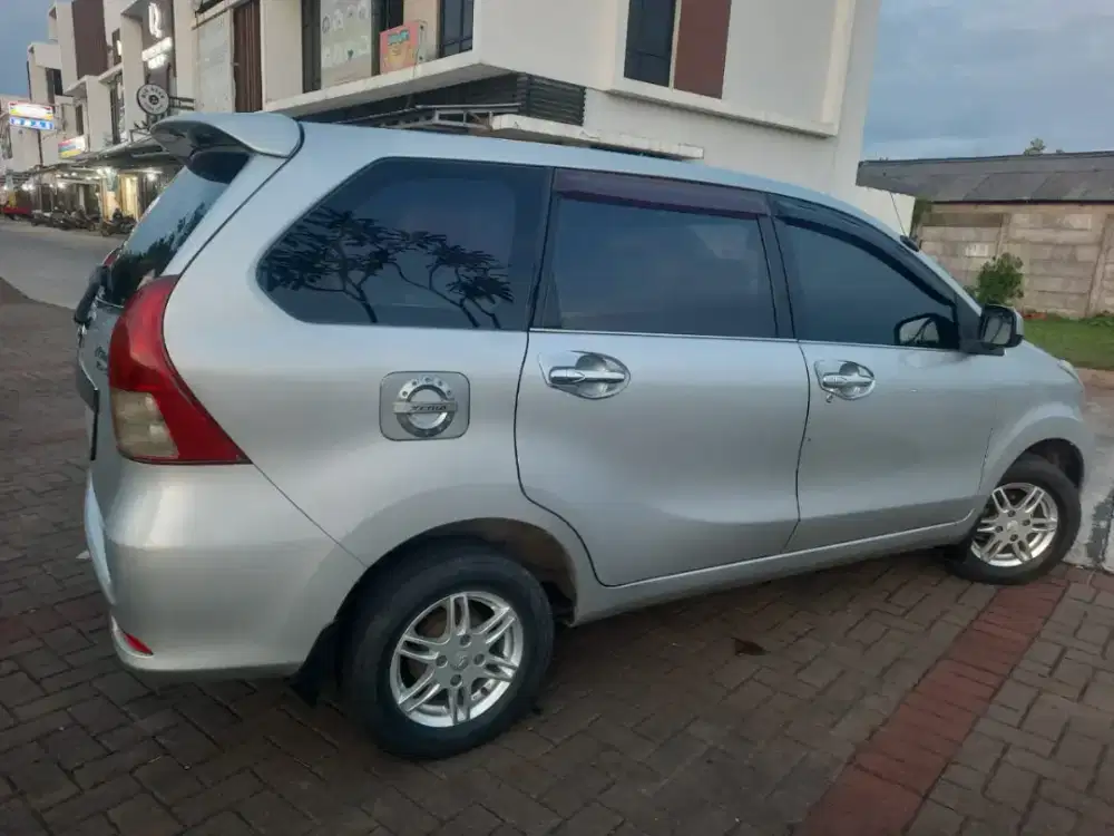 Daihatsu Xenia type m