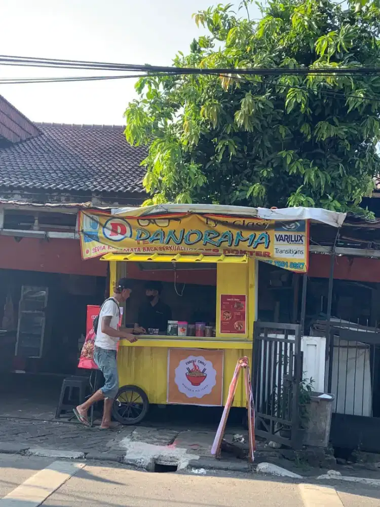 Gerobak kontainer bekas