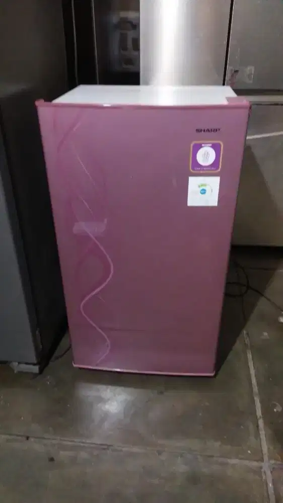 Kulkas Sharp Sakura 1 Pintu Mulus