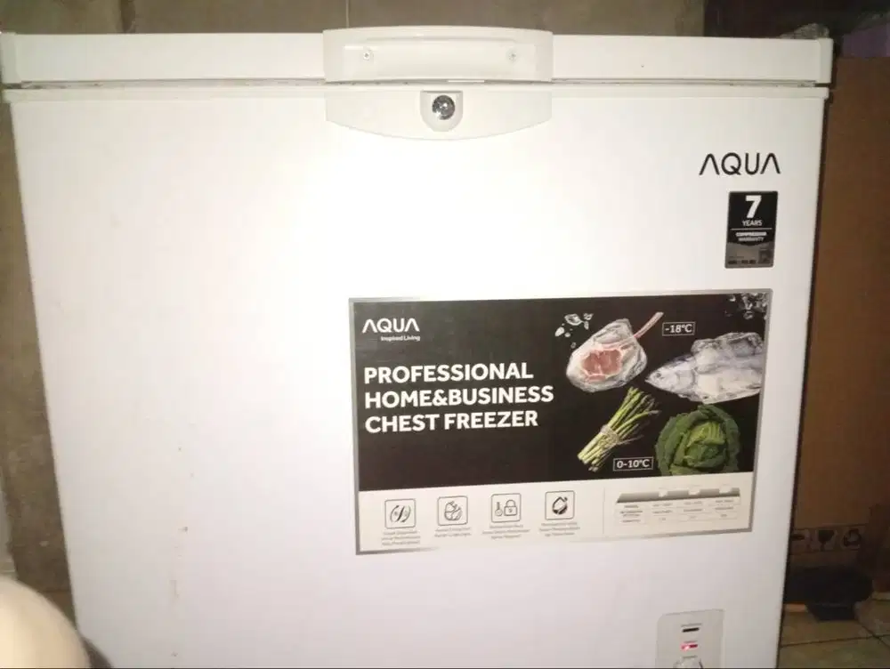 Freezer 150L Merk AQUA AQF-150GC