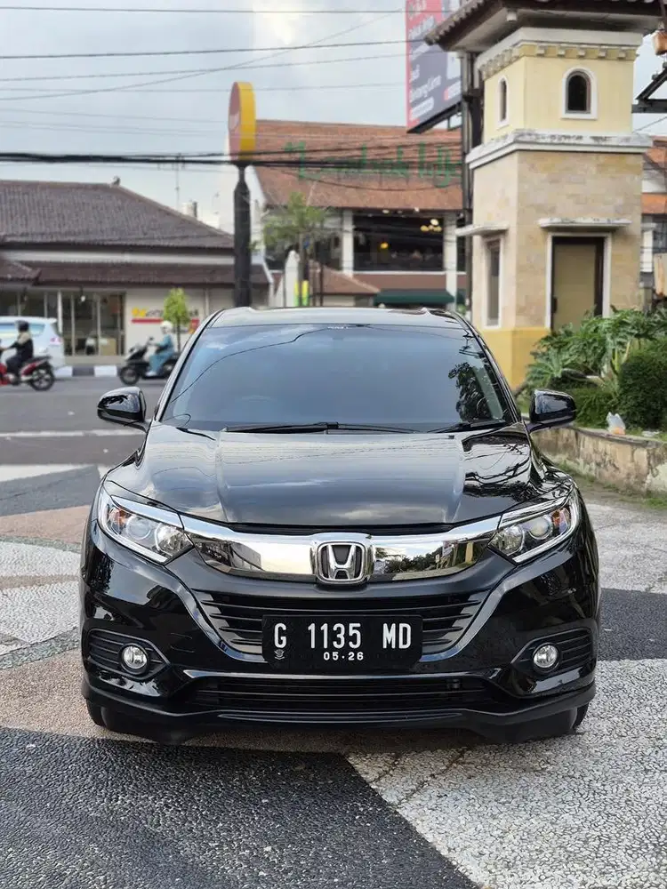 Honda HRV 1.5 E CVT 2021 AT tgn 1
