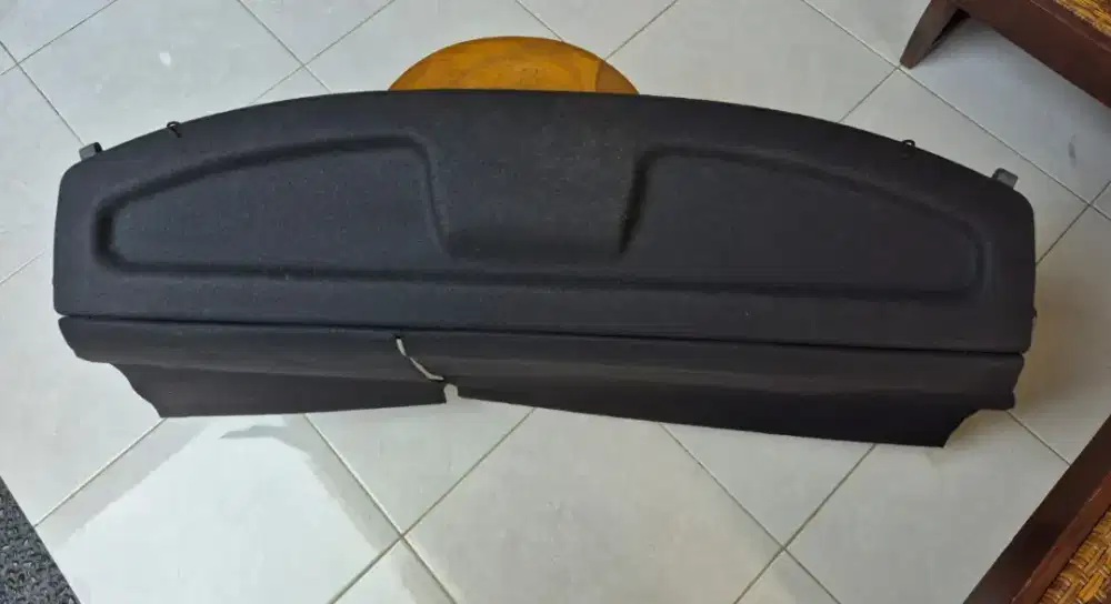Cover Tutup Rak Belakang Toyota Yaris