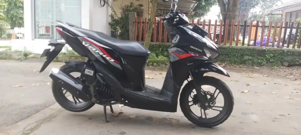vario 125 cbs tahun 2022