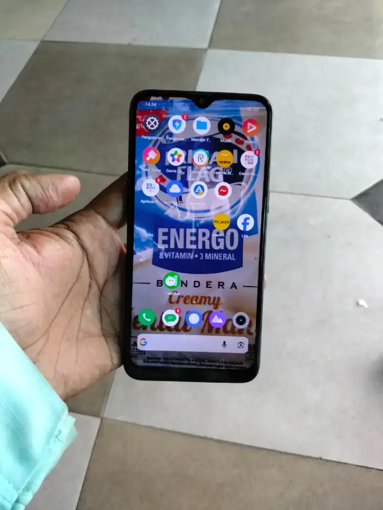 Jual HP Realme 3
- Jaringan: 4G LTE
RAM 3/32GB