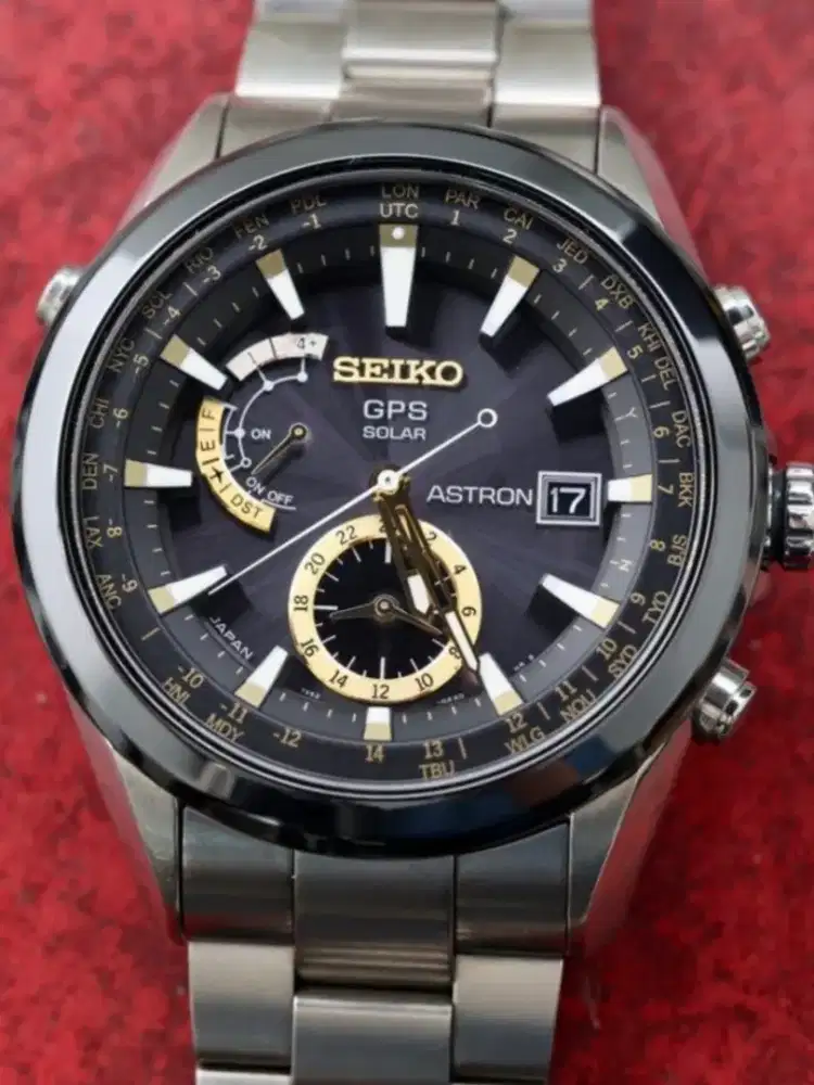 Seiko Astron GPS Solar SAST005 SAST005G Made In Japan