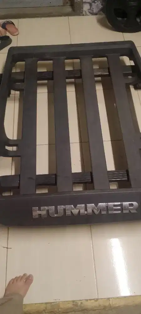 Rak / bagasi mobil  universal Humer