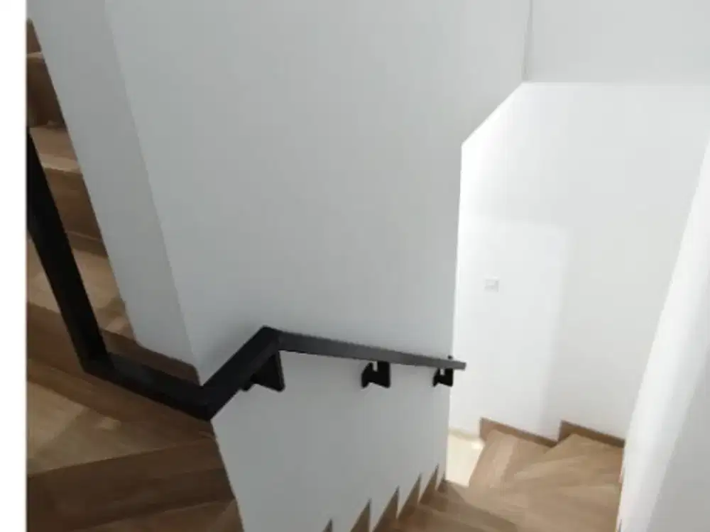 Fdjb. Rumah Disewakan di Cluster De Silva Deltamas