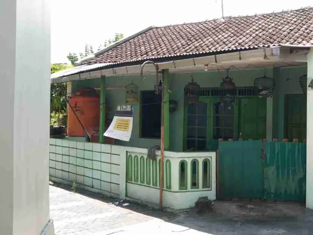DIJUAL RUMAH KOST + RUMAH HUNIAN, BANYUMANIK, SEMARANG