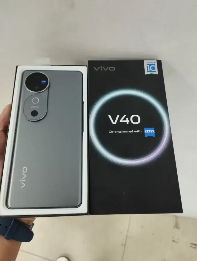 Vivo V40 ram 12+12/256