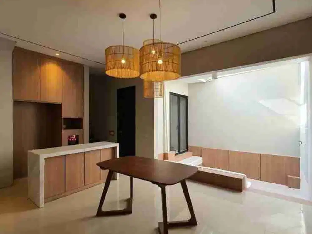 RUMAH ESTETIK PELICAN HILL CITRALAND