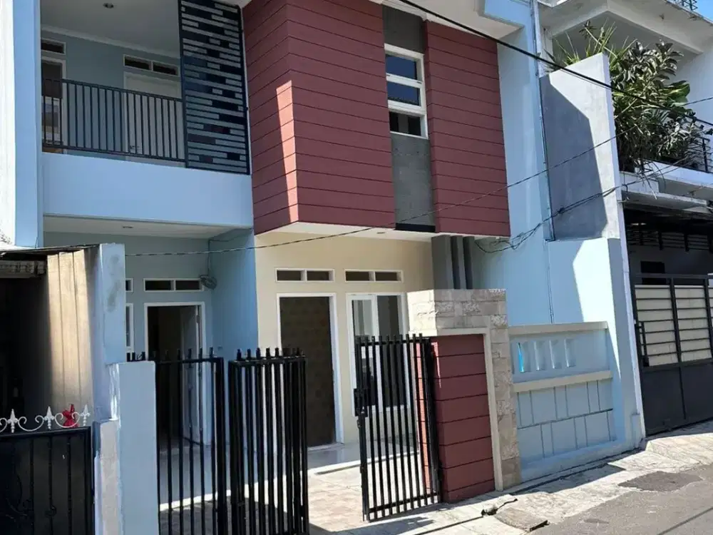 Rumah Cantik Fresh di Kayu Putih