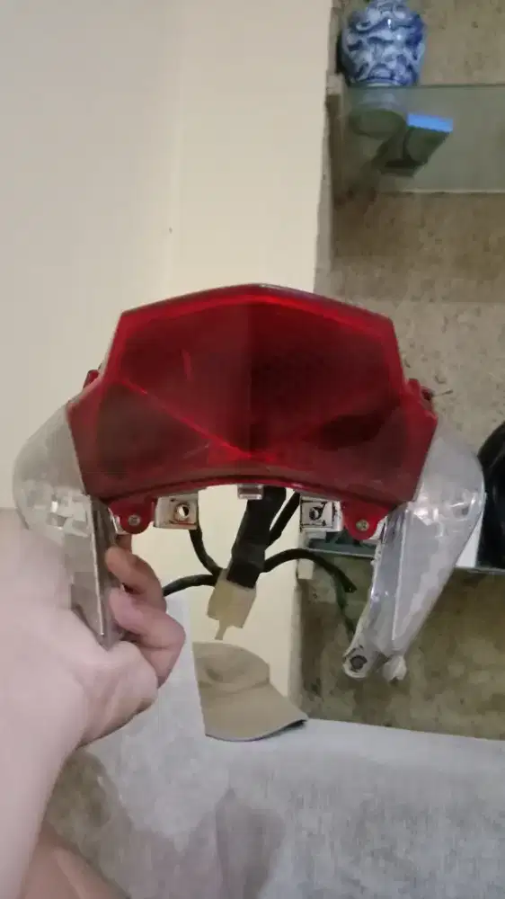 Lampu belakang Vario kzr