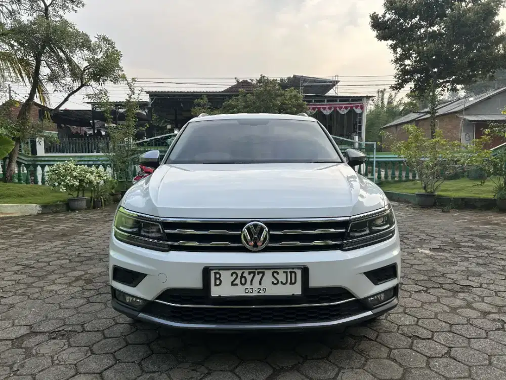 VOLKSWAGEN TIGUAN ALLSPACE 1.5 AT