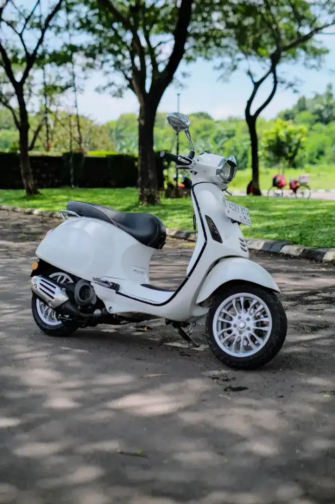 PIAGGIO VESPA MATIC SPRINT 150 IGET ABS TAHUN 2018
