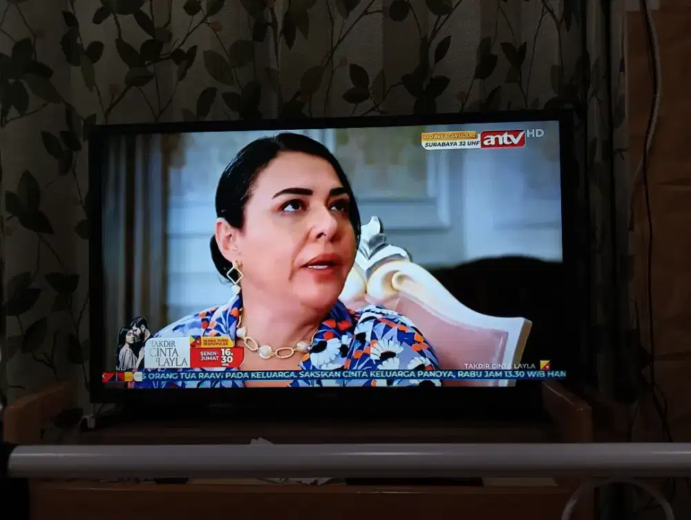 Tv Samsung LED UA32J4003AR 32 inch