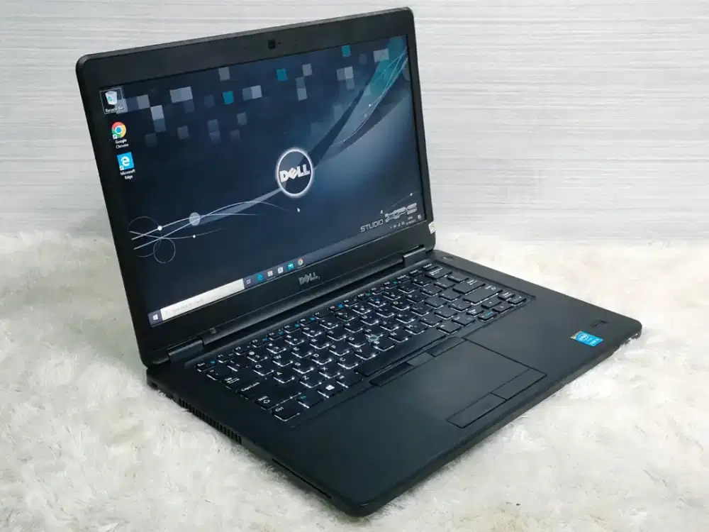Dell Latitude E5450

- Intel Core i5