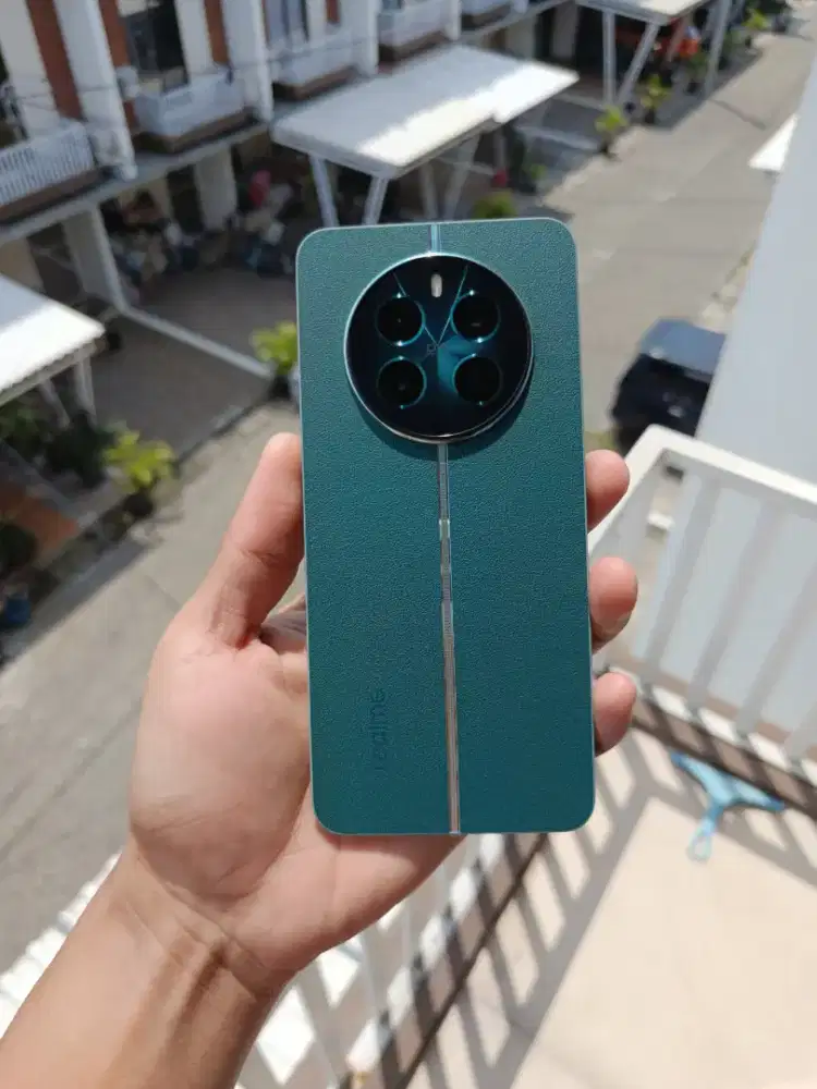 realme 12+ 5G 12+12/512 tipe tertinggi