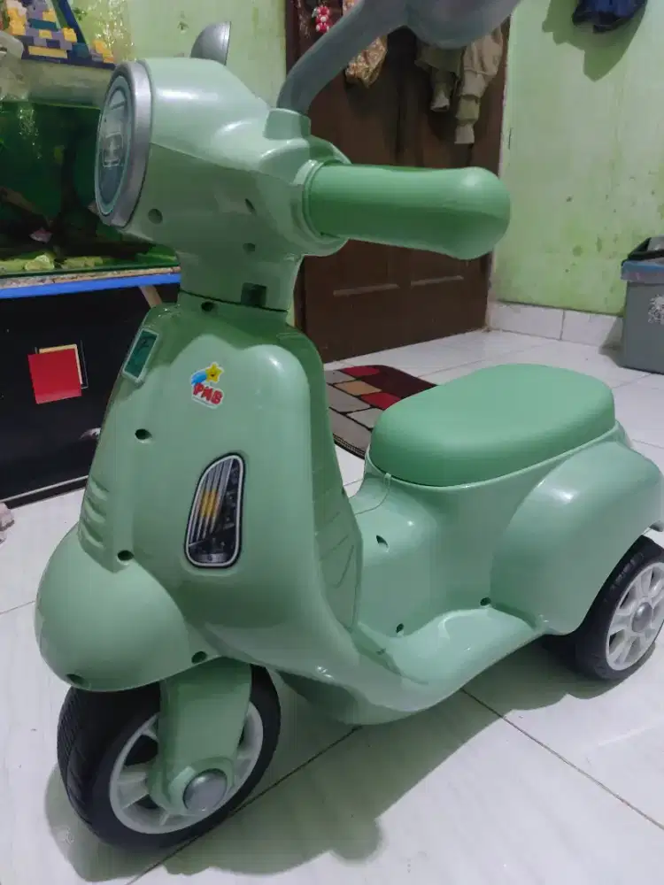 Motor-motoran anak/mainan anak