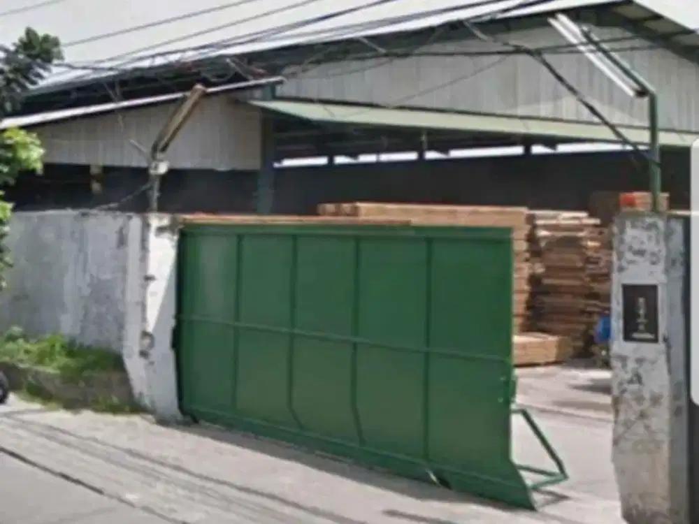 Disewakan Gudang, Office dan ruang Oven Kayu