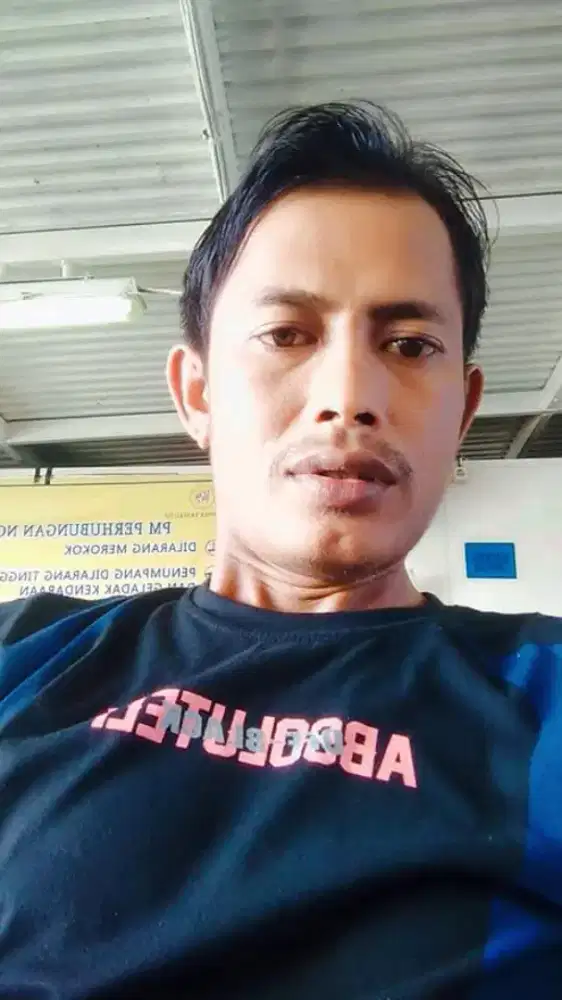 Mencari kerja sebagai supir pribadi