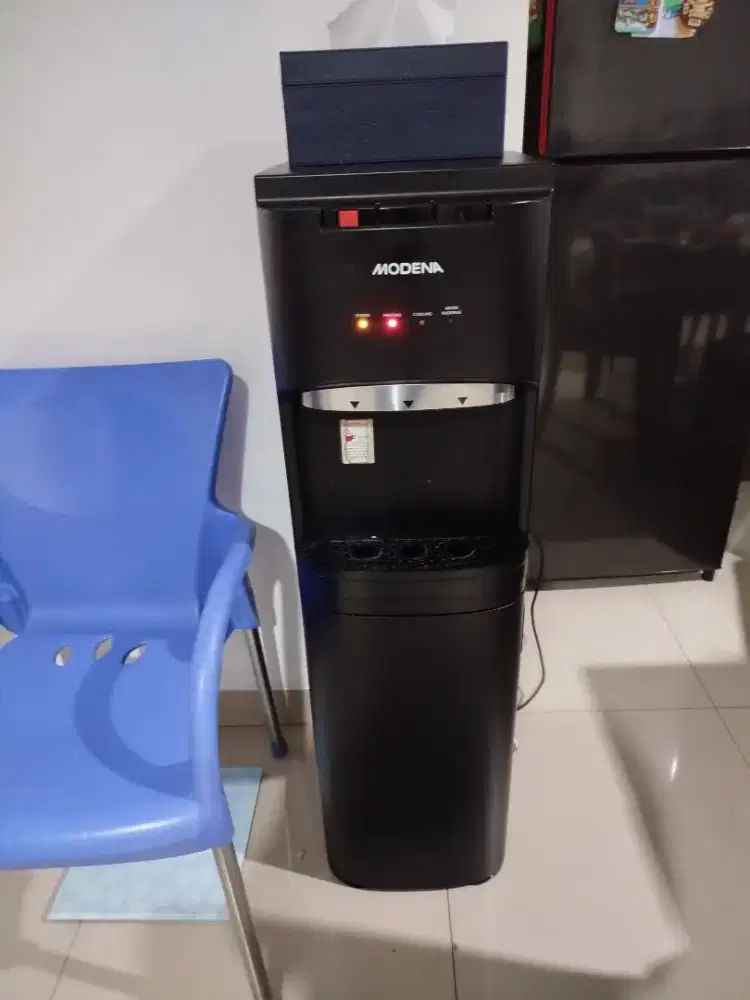 Dispenser Modena tipe DD7302L