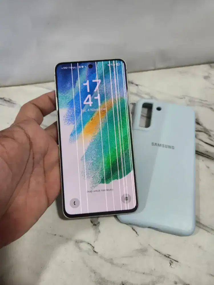 Samsung Galaxy s21 fe 5G ram 8/256 gb