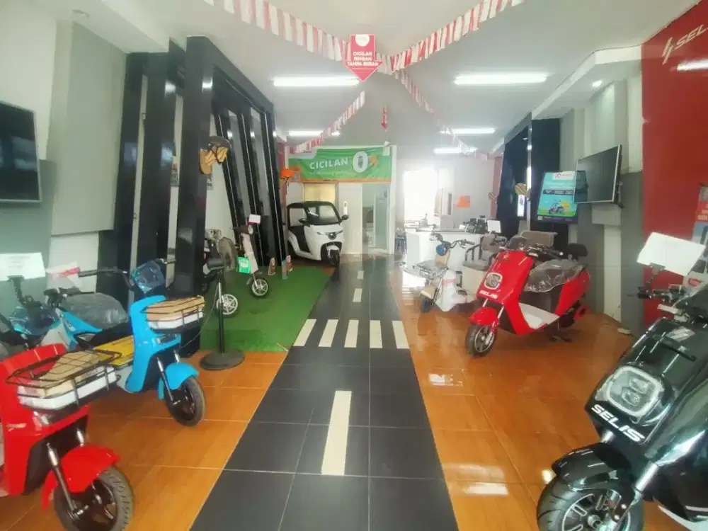 Ruko 4 lantai siap pakai hadap jalan raya Serpong