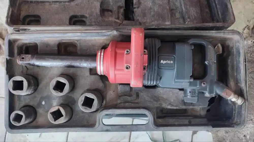 DIJUAL AIR IMPACT WRENCH APRICA APC-030 Murah Second