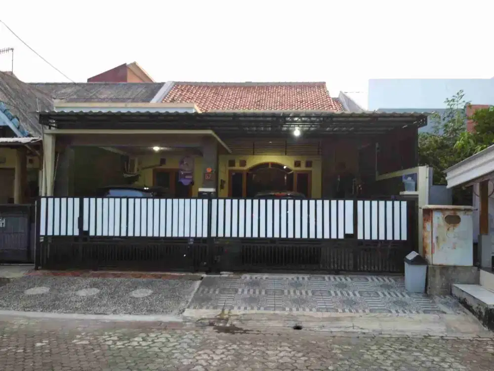 Di Jual Rumah di Taman Royal
